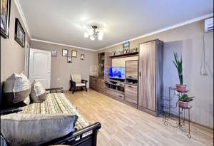 2-к квартира, вторичка, 65м2, 2/14 этаж