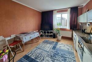 2-к квартира, вторичка, 56м2, 3/5 этаж