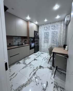 2-к квартира, вторичка, 52м2, 3/18 этаж