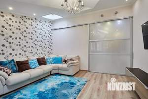 3-к квартира, вторичка, 105м2, 8/8 этаж