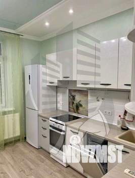 2-к квартира, вторичка, 64м2, 12/19 этаж