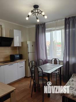2-к квартира, вторичка, 70м2, 1/16 этаж