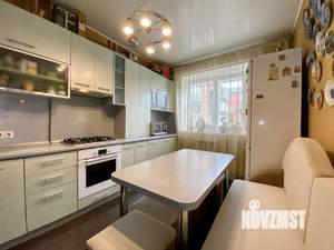 4-к квартира, вторичка, 98м2, 3/5 этаж