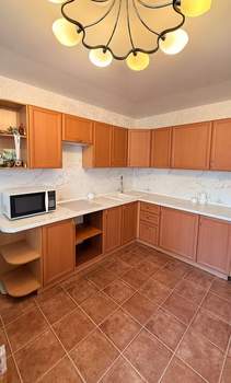 2-к квартира, вторичка, 70м2, 7/16 этаж