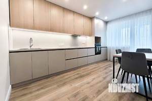2-к квартира, вторичка, 58м2, 16/20 этаж