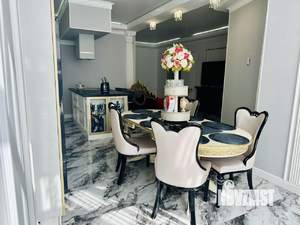 4-к квартира, вторичка, 105м2, 2/4 этаж