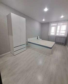 2-к квартира, вторичка, 60м2, 7/18 этаж