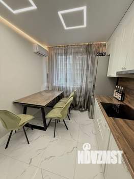 2-к квартира, вторичка, 62м2, 3/17 этаж