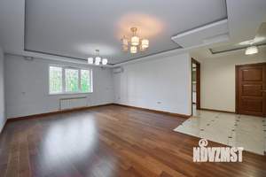 3-к квартира, вторичка, 101м2, 3/16 этаж