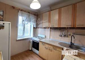 2-к квартира, вторичка, 43м2, 3/5 этаж