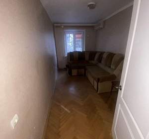 3-к квартира, вторичка, 58м2, 2/5 этаж
