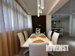 3-к квартира, вторичка, 125м2, 20/23 этаж