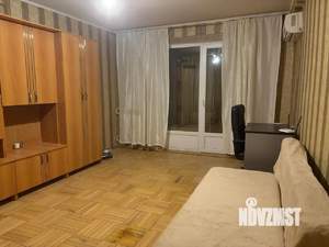 2-к квартира, вторичка, 50м2, 1/10 этаж