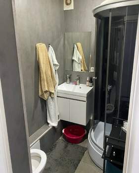 2-к квартира, вторичка, 45м2, 1/5 этаж