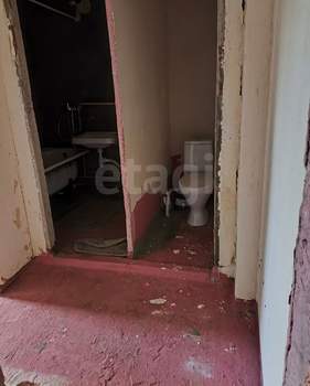 2-к квартира, вторичка, 50м2, 1/10 этаж