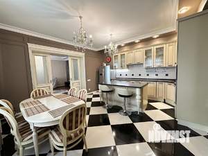 3-к квартира, вторичка, 118м2, 4/6 этаж