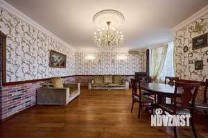 4-к квартира, вторичка, 154м2, 4/13 этаж