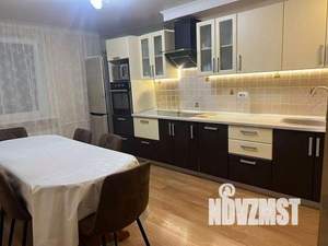 2-к квартира, вторичка, 75м2, 8/14 этаж