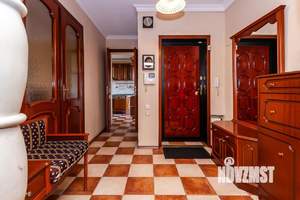 4-к квартира, вторичка, 99м2, 7/12 этаж