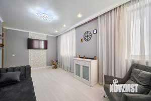 3-к квартира, вторичка, 77м2, 6/25 этаж