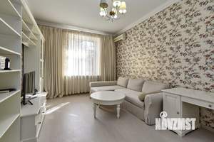 3-к квартира, вторичка, 74м2, 2/5 этаж