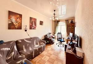 2-к квартира, вторичка, 57м2, 3/3 этаж