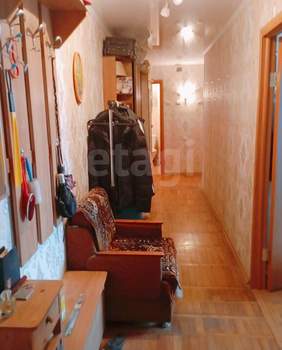 3-к квартира, вторичка, 64м2, 1/9 этаж