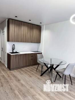 Студия квартира, вторичка, 28м2, 2/19 этаж