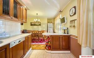 4-к квартира, вторичка, 130м2, 3/11 этаж