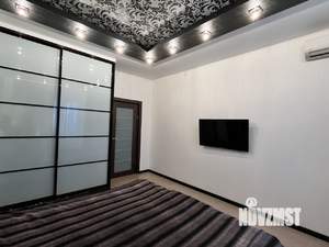 3-к квартира, вторичка, 110м2, 13/17 этаж