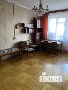 4-к квартира, вторичка, 103м2, 5/5 этаж