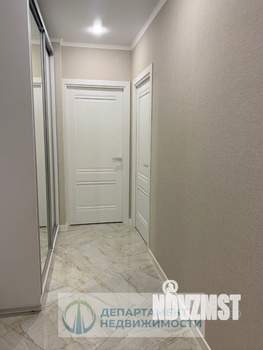 2-к квартира, вторичка, 68м2, 13/18 этаж