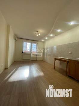 3-к квартира, вторичка, 94м2, 1/17 этаж