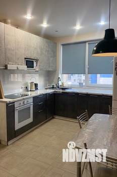 2-к квартира, вторичка, 59м2, 9/17 этаж