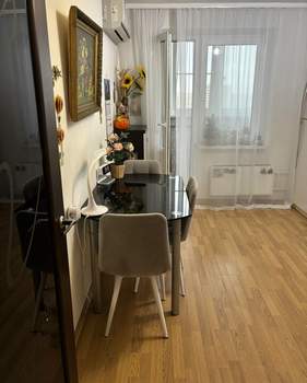 2-к квартира, вторичка, 61м2, 16/16 этаж