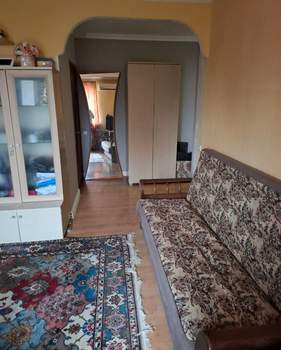 1-к квартира, вторичка, 42м2, 3/3 этаж