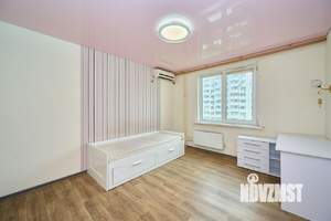 3-к квартира, вторичка, 80м2, 9/16 этаж