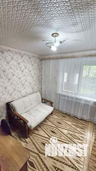 2-к квартира, вторичка, 37м2, 1/5 этаж