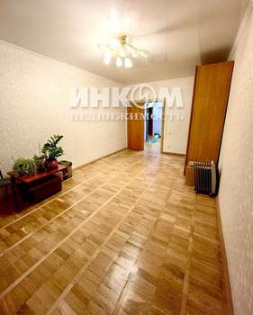 4-к квартира, вторичка, 112м2, 5/10 этаж