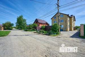 2-к квартира, вторичка, 61м2, 1/3 этаж