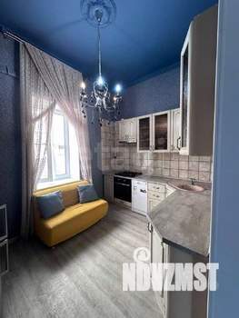 2-к квартира, вторичка, 52м2, 1/1 этаж