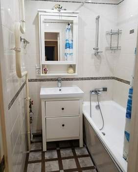 2-к квартира, вторичка, 64м2, 8/14 этаж