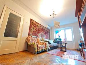 3-к квартира, вторичка, 58м2, 2/5 этаж