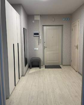 2-к квартира, вторичка, 58м2, 9/16 этаж