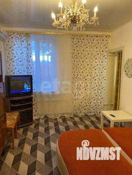 2-к квартира, вторичка, 43м2, 1/1 этаж