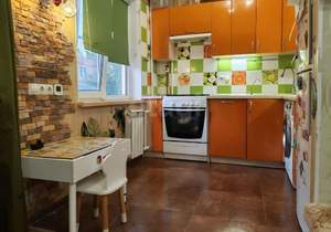 3-к квартира, вторичка, 58м2, 3/5 этаж