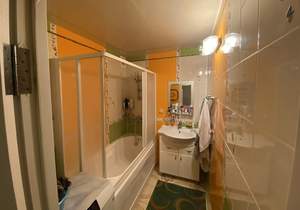 2-к квартира, вторичка, 67м2, 1/16 этаж