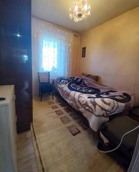 3-к квартира, вторичка, 63м2, 4/10 этаж