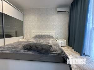 2-к квартира, вторичка, 60м2, 18/25 этаж