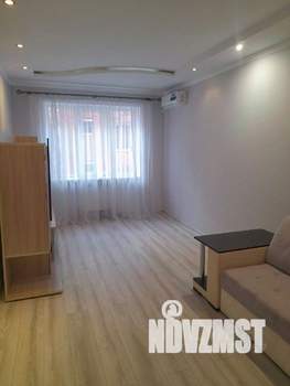 1-к квартира, вторичка, 42м2, 2/5 этаж